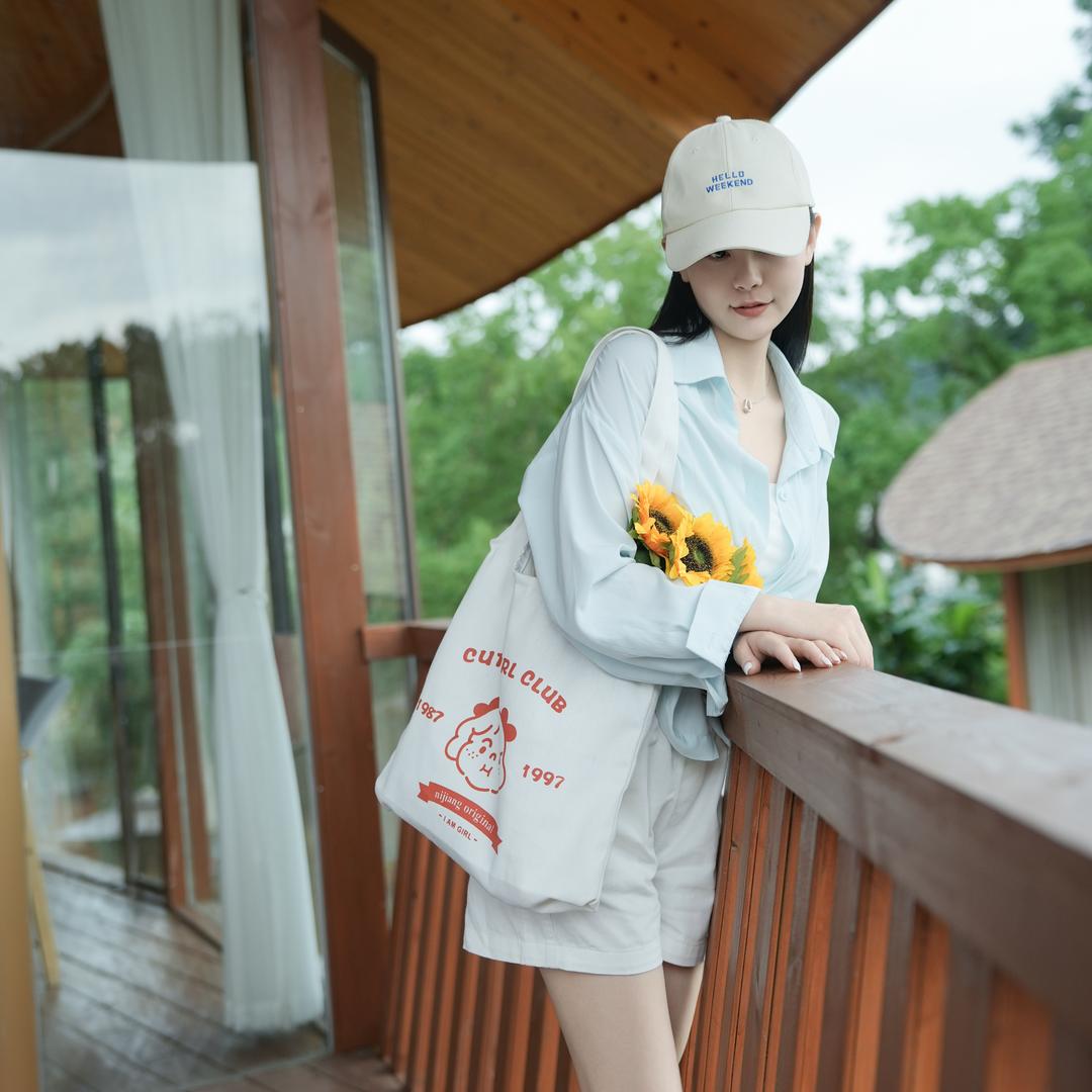 欧瑜茉女装