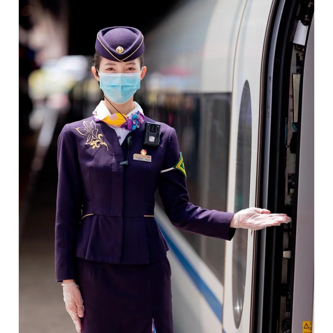乘务缘小婉