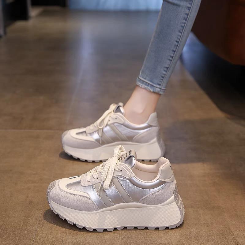 依家总仓品牌女鞋7083