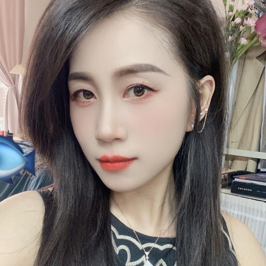 九易小姐姐