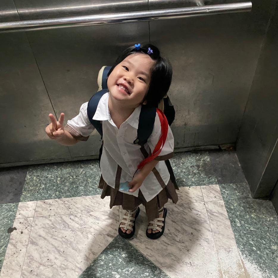 淋淋和诗毓