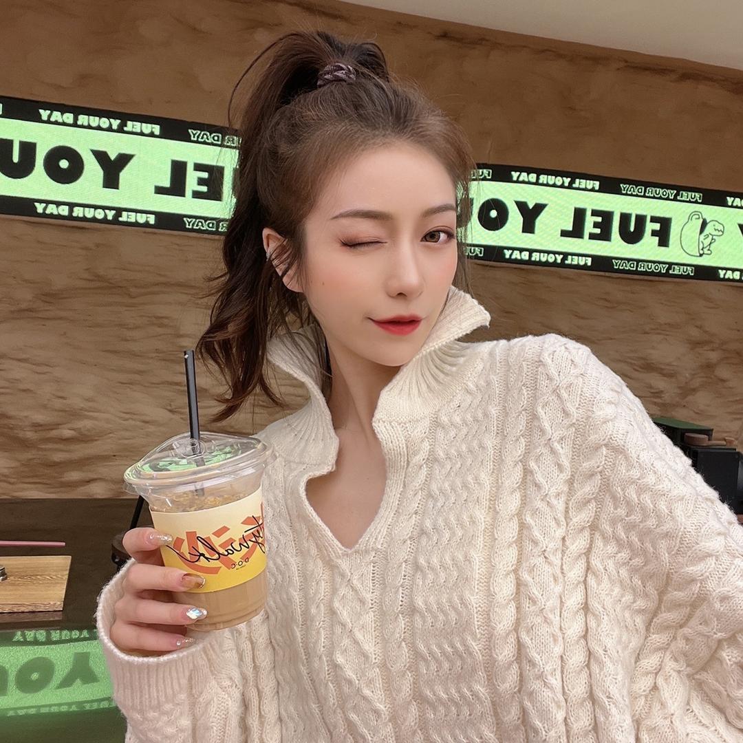 Fanzyy范耶耶