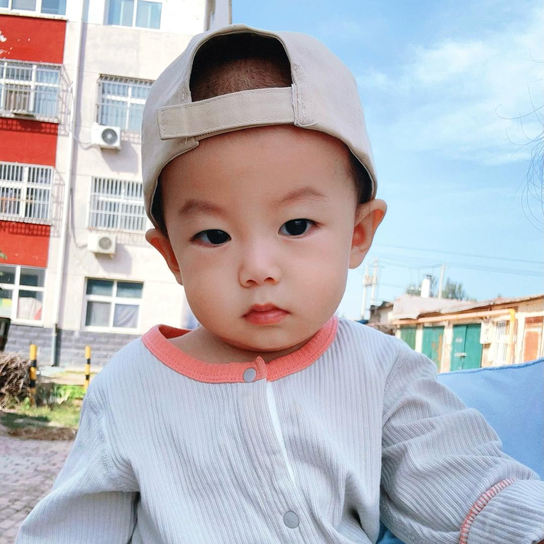 啵啵小熊 🐻