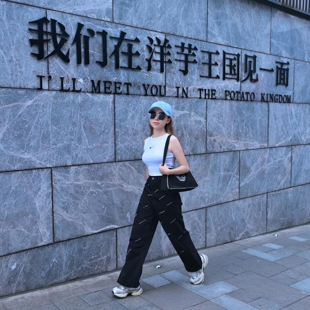 邦邦两拳 ˙Ꙫ˙ ต