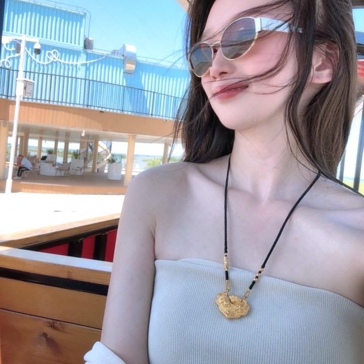 珂珂品牌女装集合店