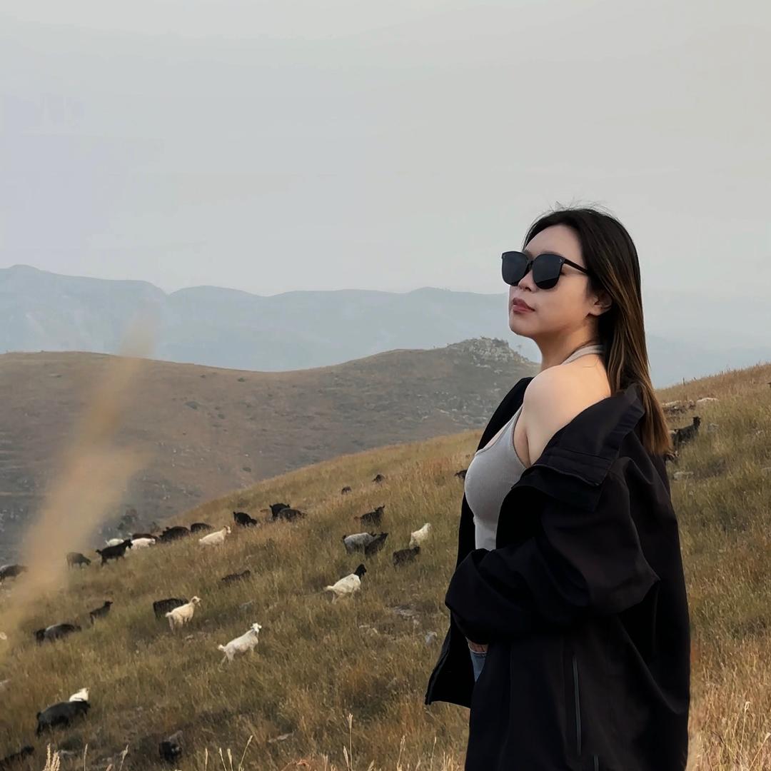 昆山峨眉山路巍庄主