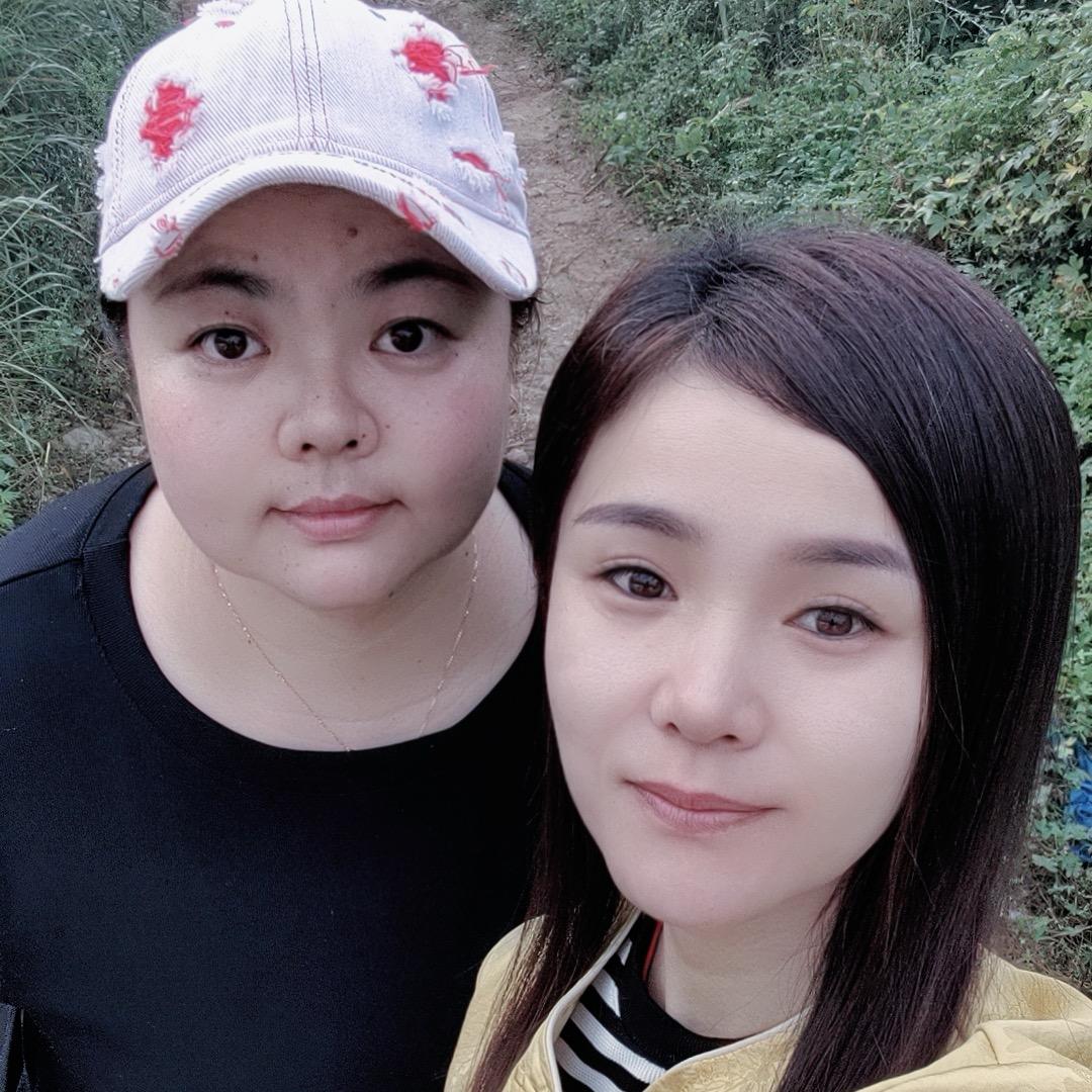 欣欣（姐妹日常）