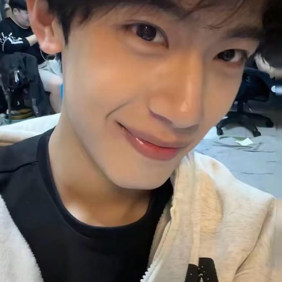 zhou