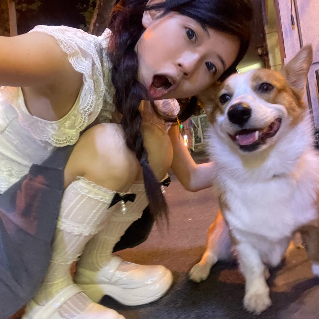 柒柒