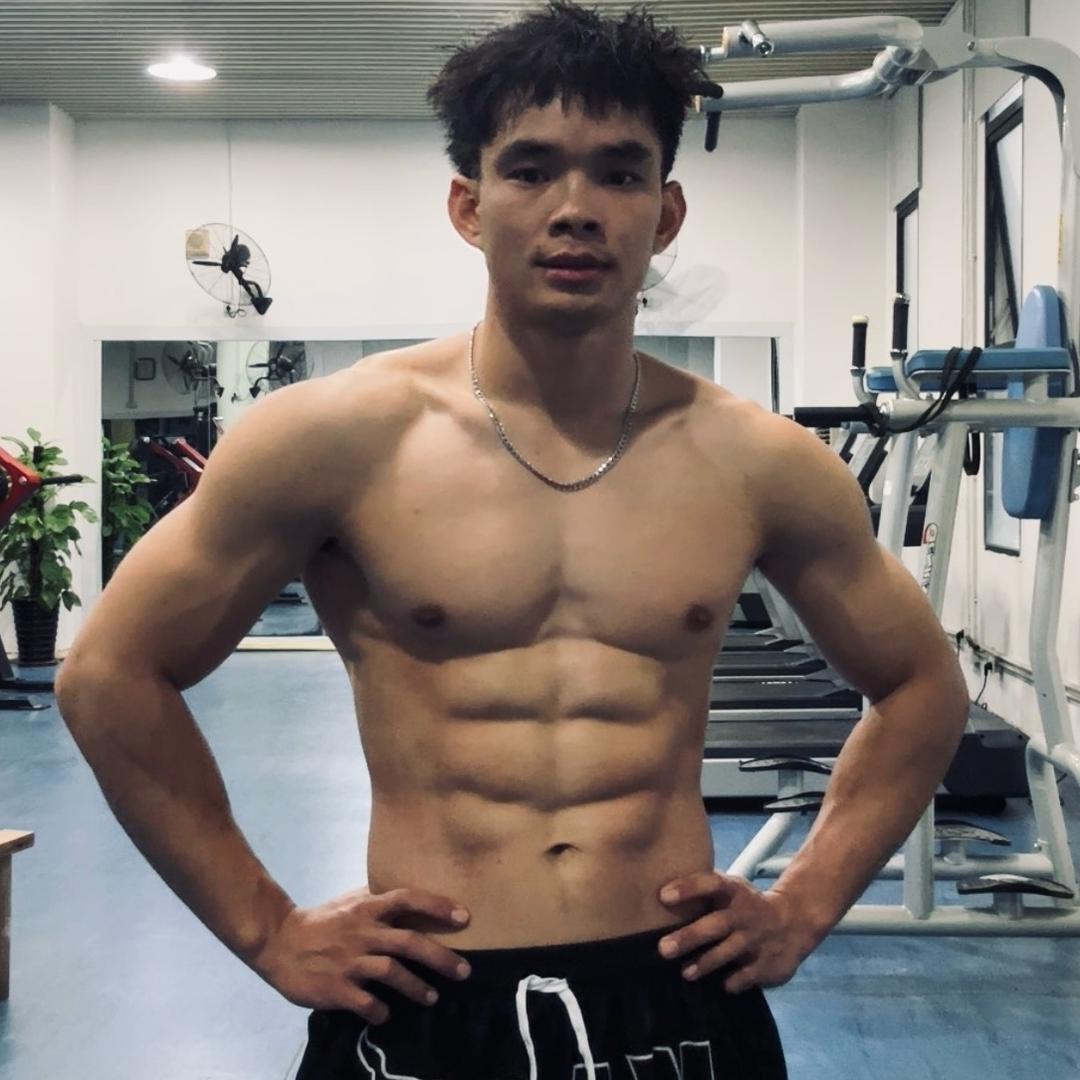国胜巧克力腹肌