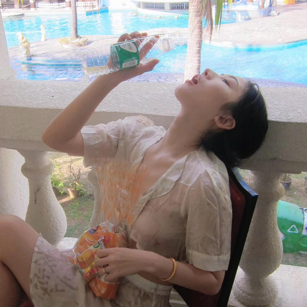 慕容小小