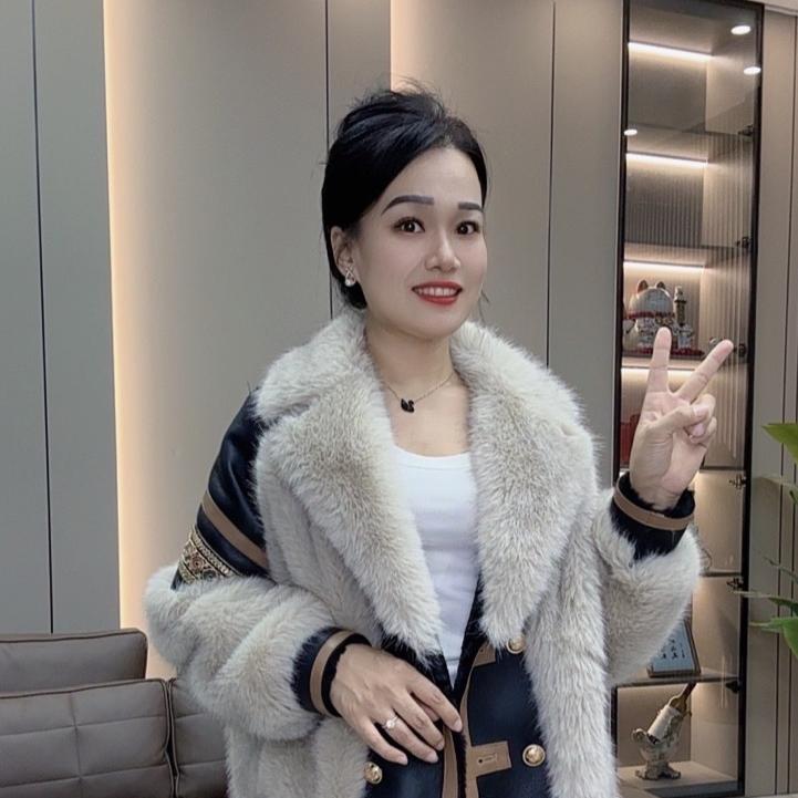 海宁颖儿女装服饰