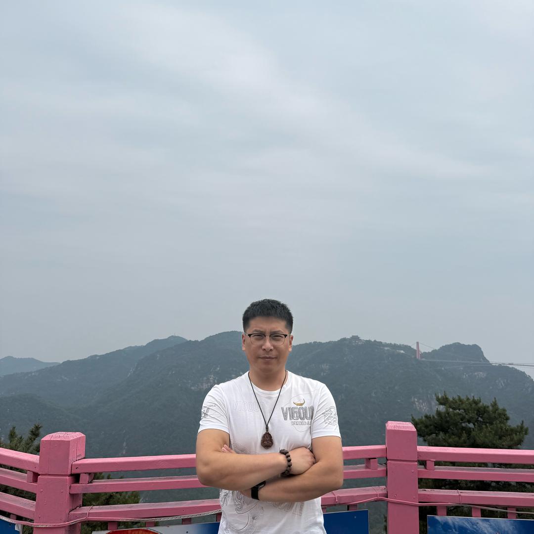 丽华嫂子和小超