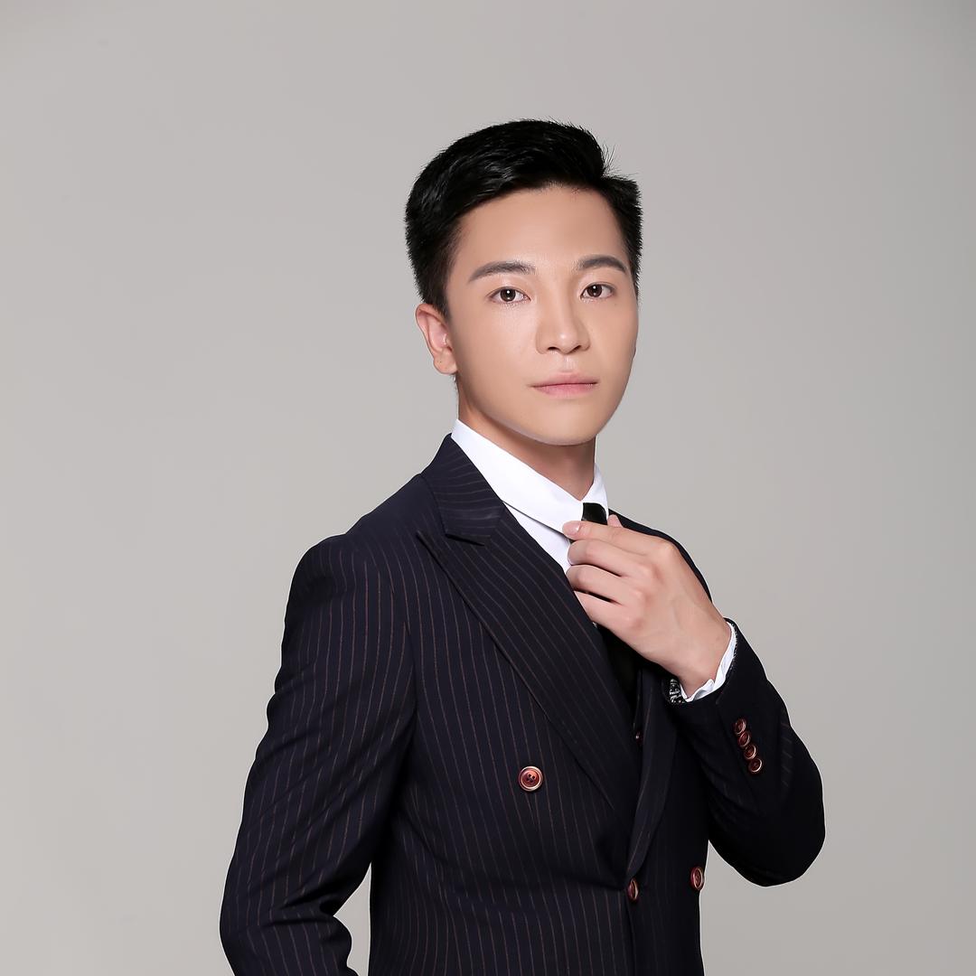 安海龙御君鼎｜Mr. Huang