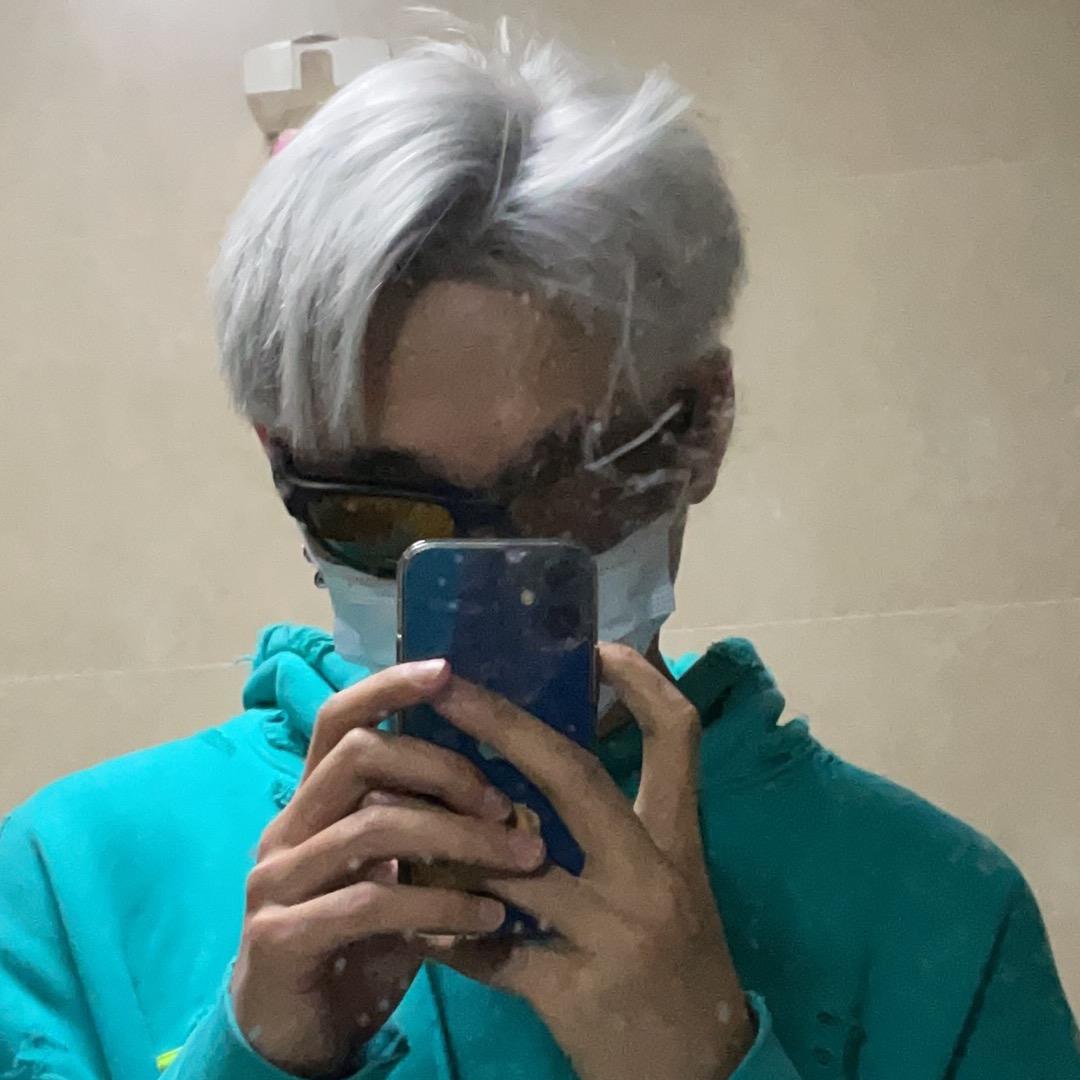 W姓男子