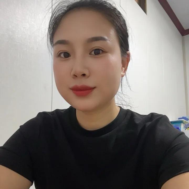 燕子最爱向日葵
