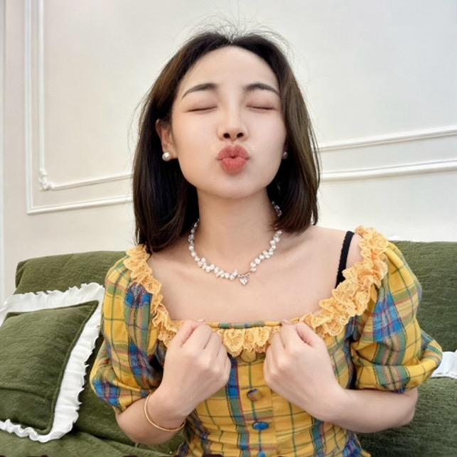 王大大.