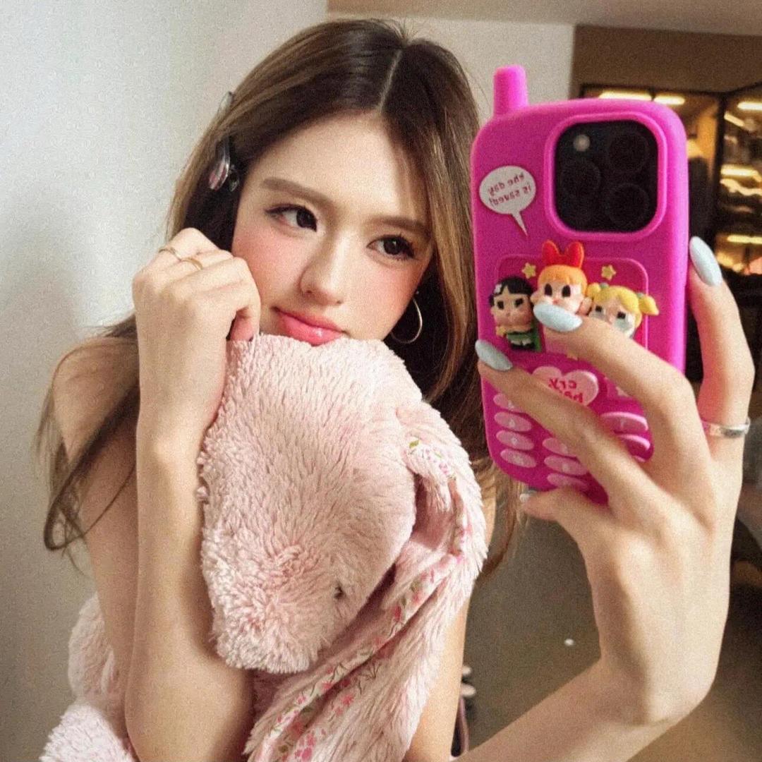 忧郁的美女