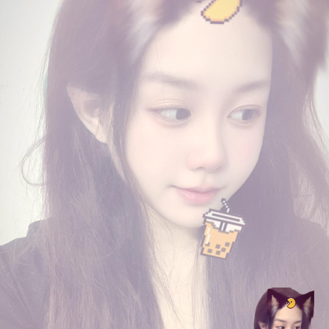 D.🦋