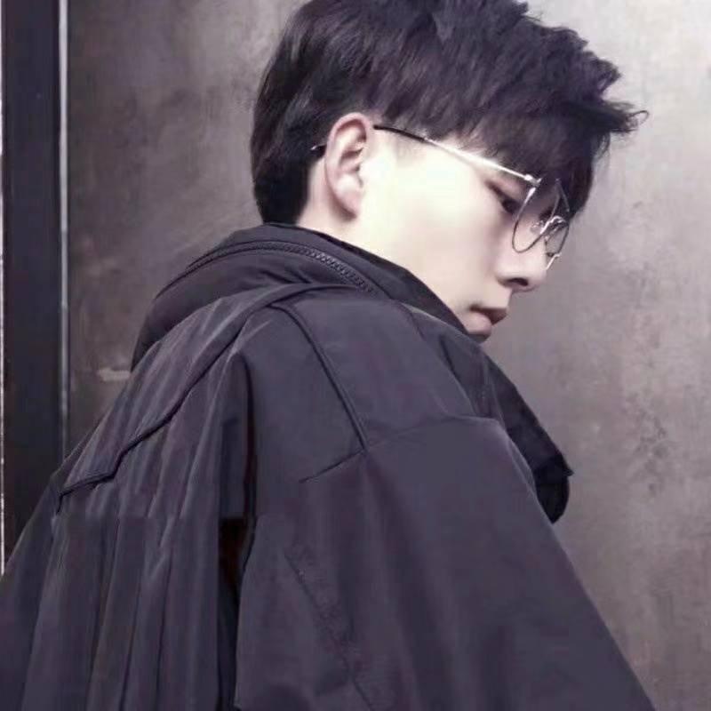 很苦很苦的小鱼干