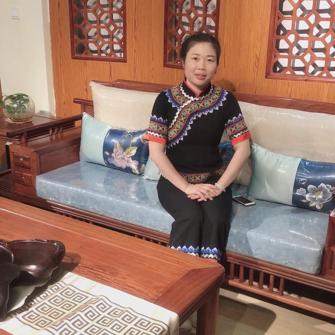 凭祥市恒毅红木店