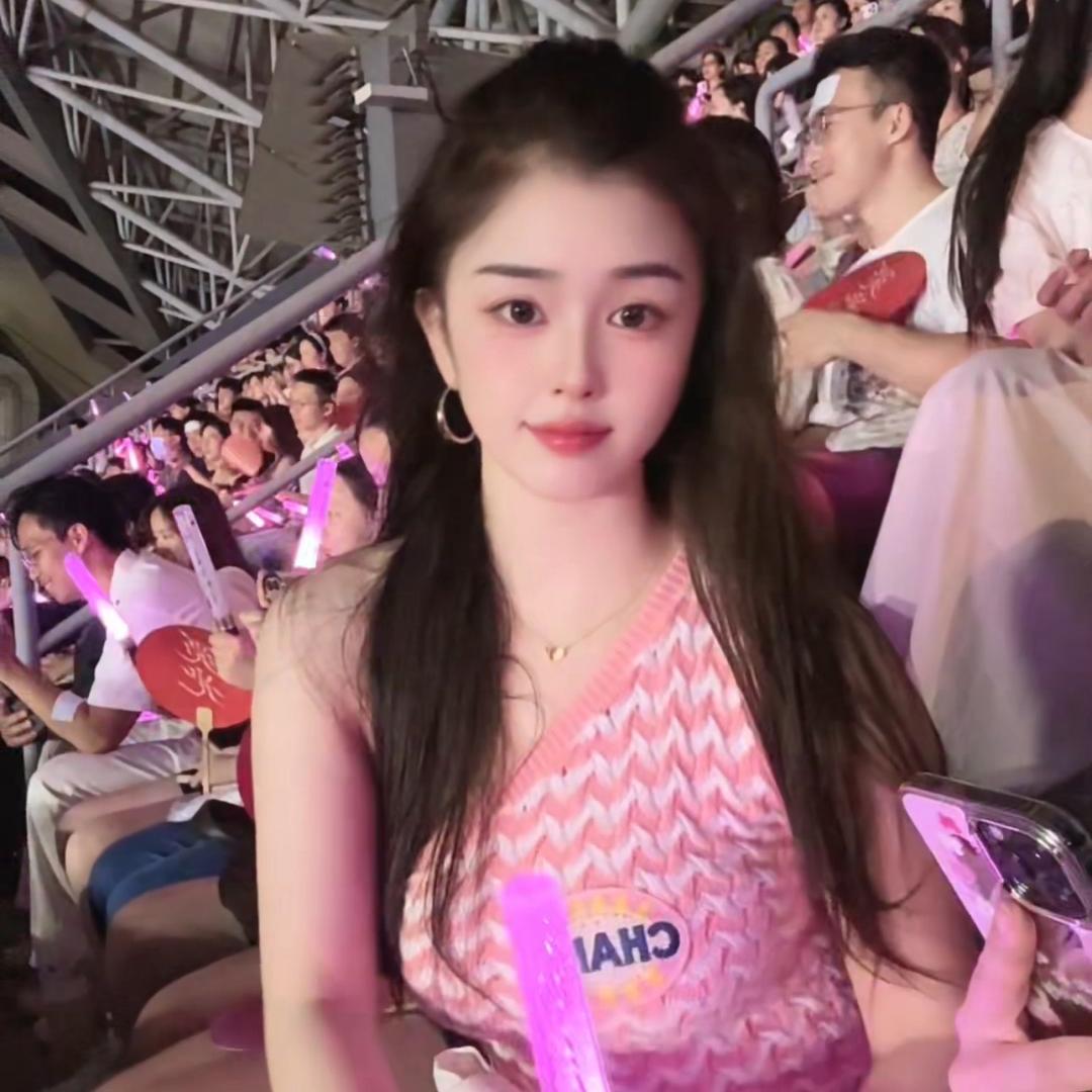 小燕子🌸