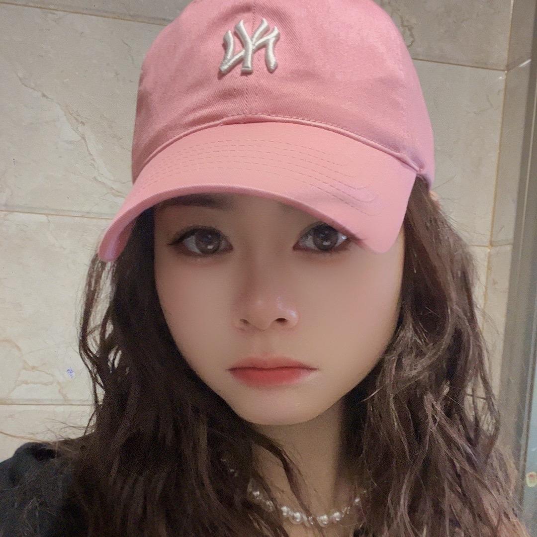 红