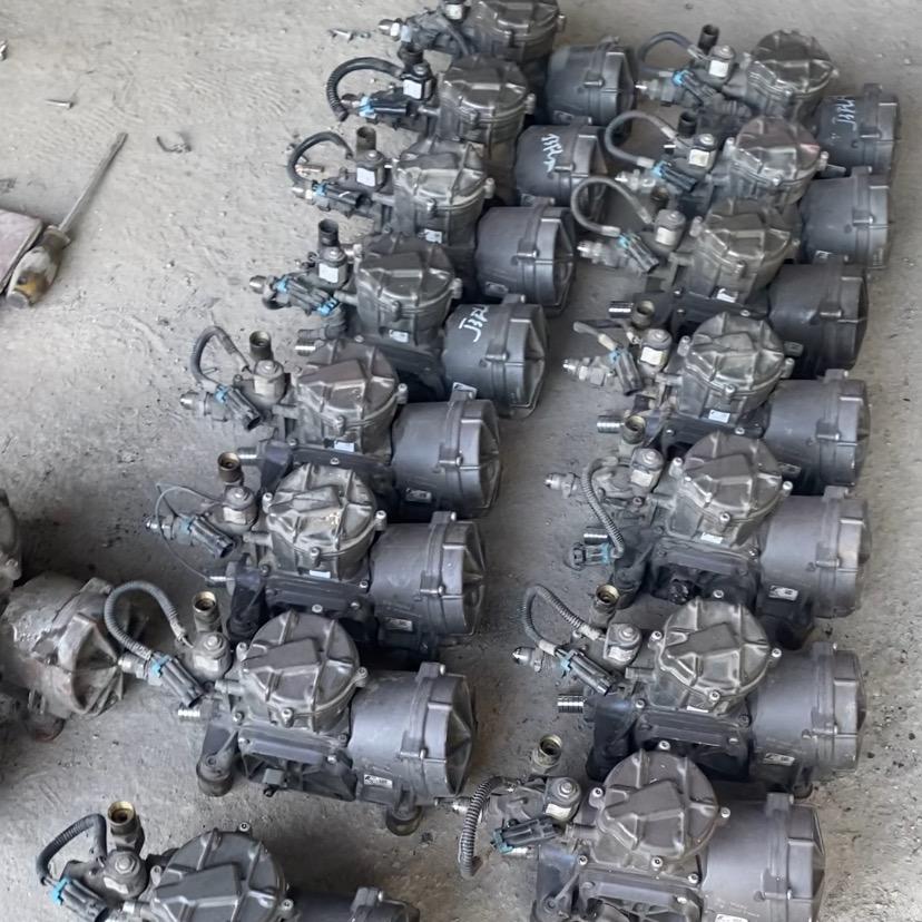 小白哥拆车电脑板