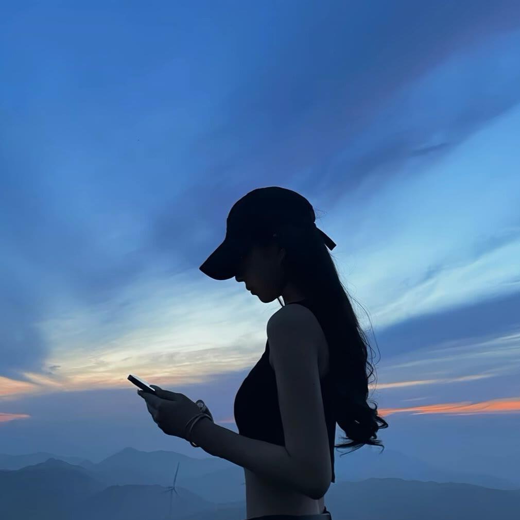 🧡̆̈ ʟ̆̈ᴜ̆̈ᴄ̆̈ᴋ̆̈ʏ̆̈