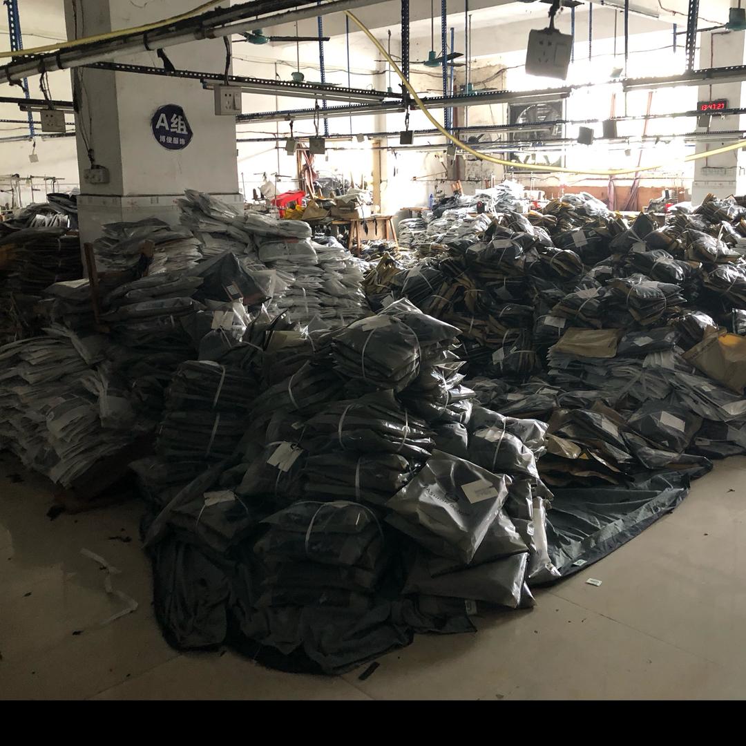 牛仔裤个位数批发