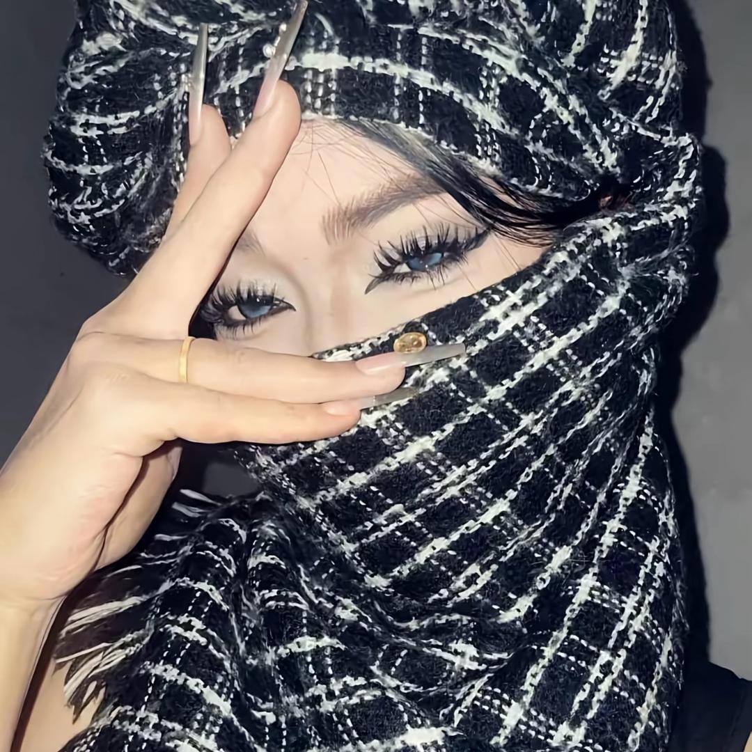 𝐋𝐞𝐌𝐂.