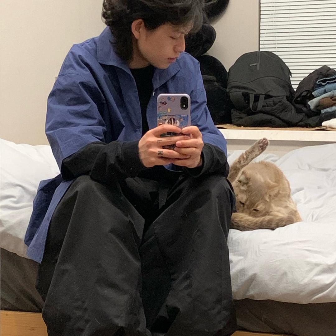 王了个王