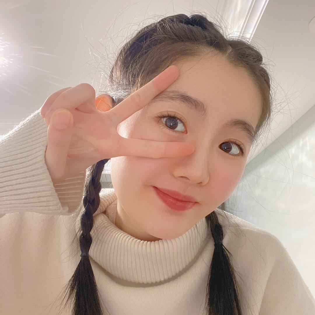 小佳YiJia