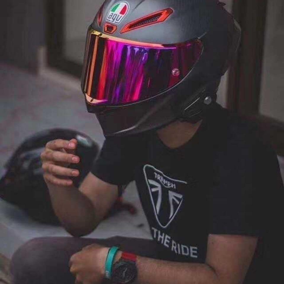 လုၵ်ႈၸၢႆးၸဝ်ႈၶုၼ်ၽီ