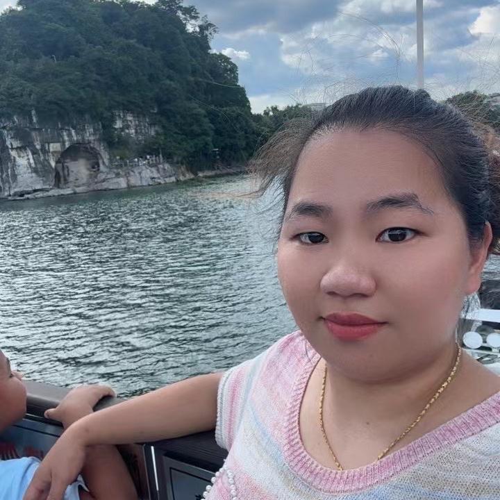 彭彭女装精选
