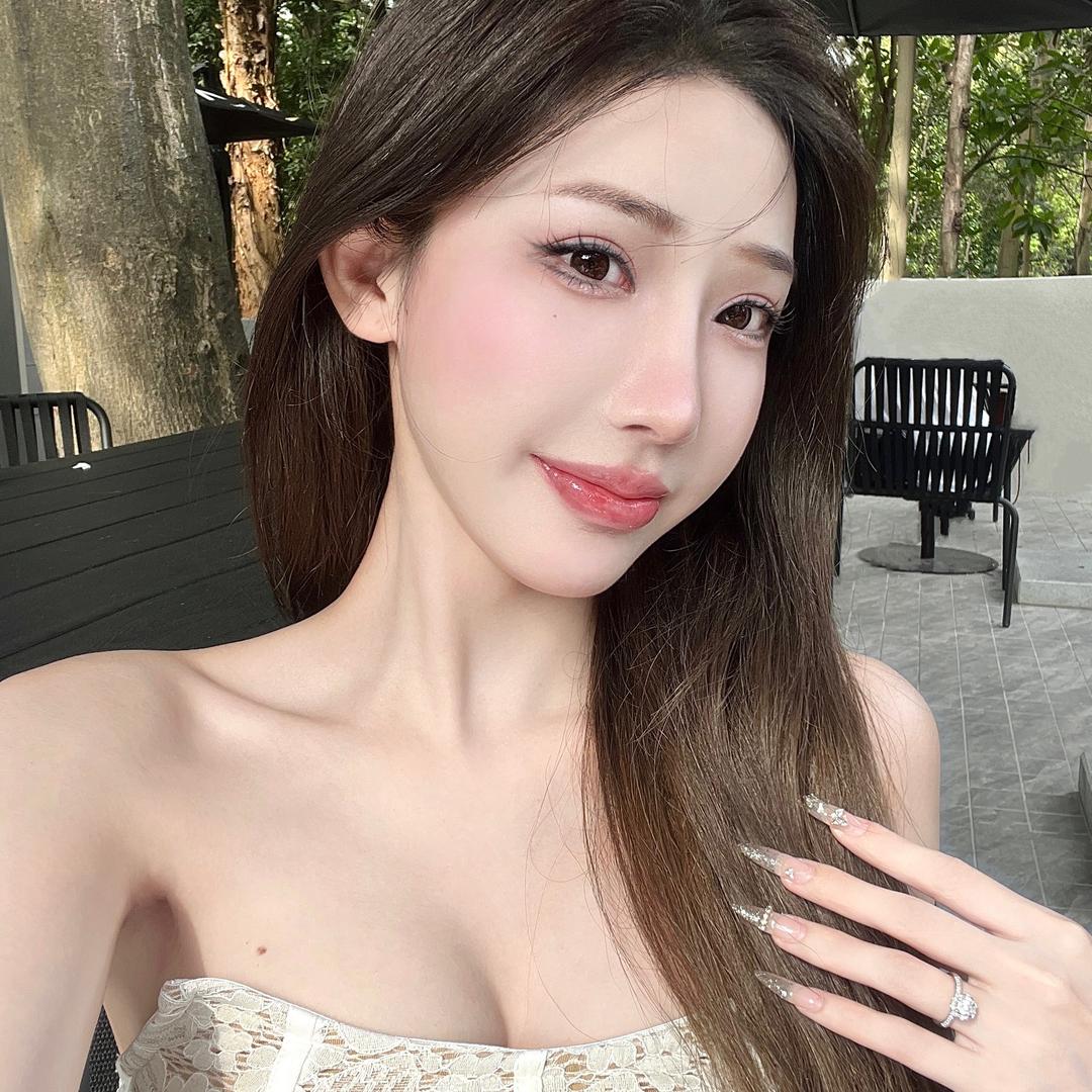 娜娜🐷