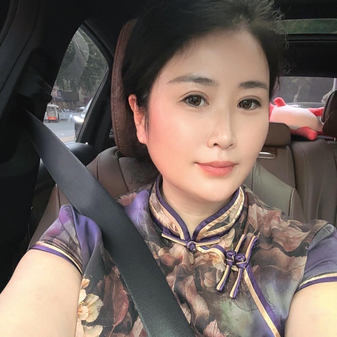 小菲姐姐