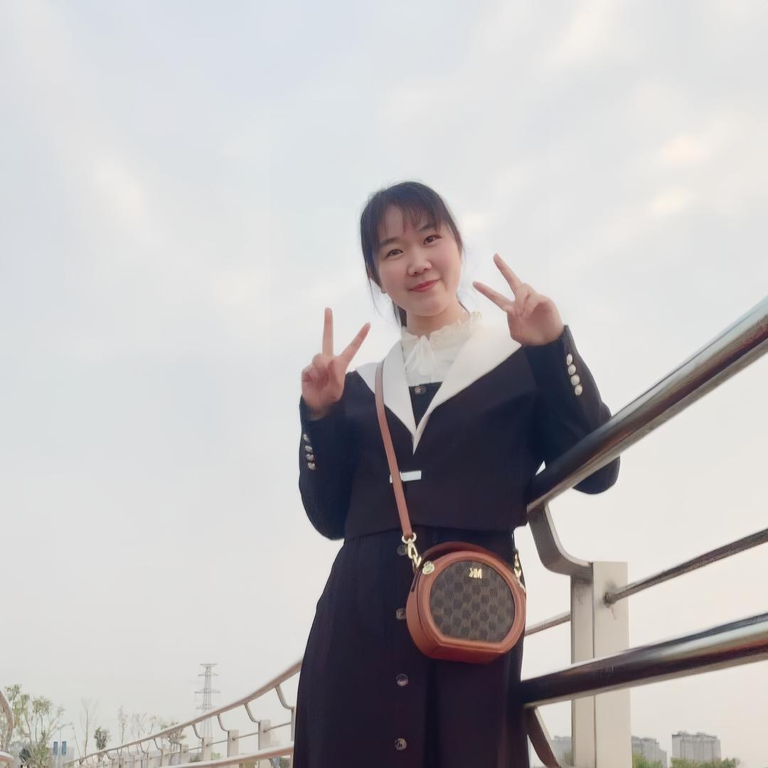 张大茜吖