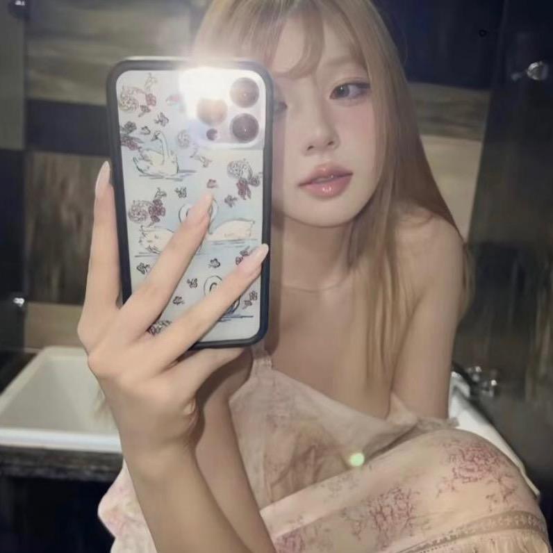 Aaaa^