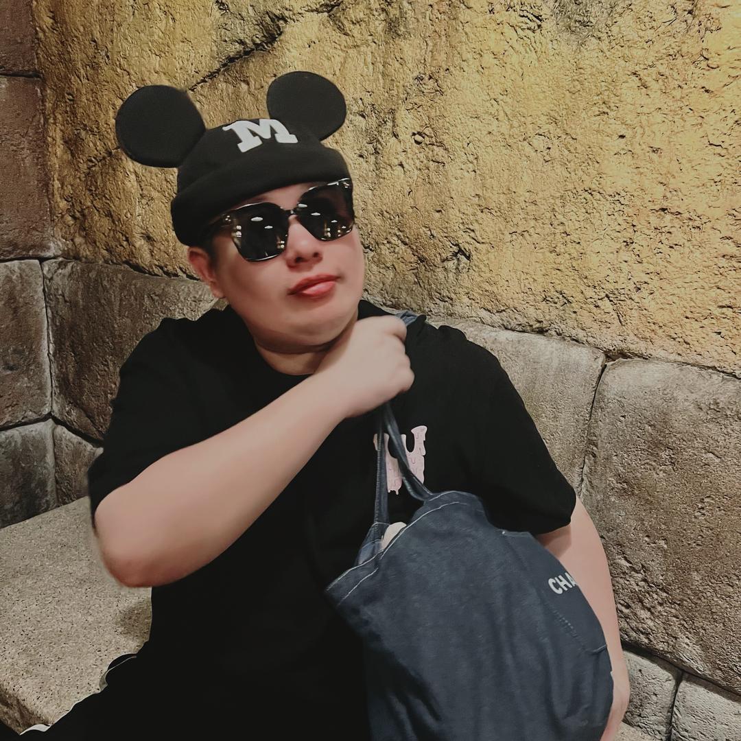 阳光开朗大男孩