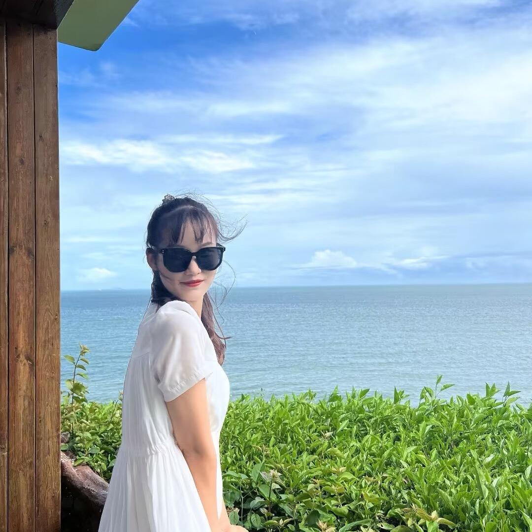 张小花。