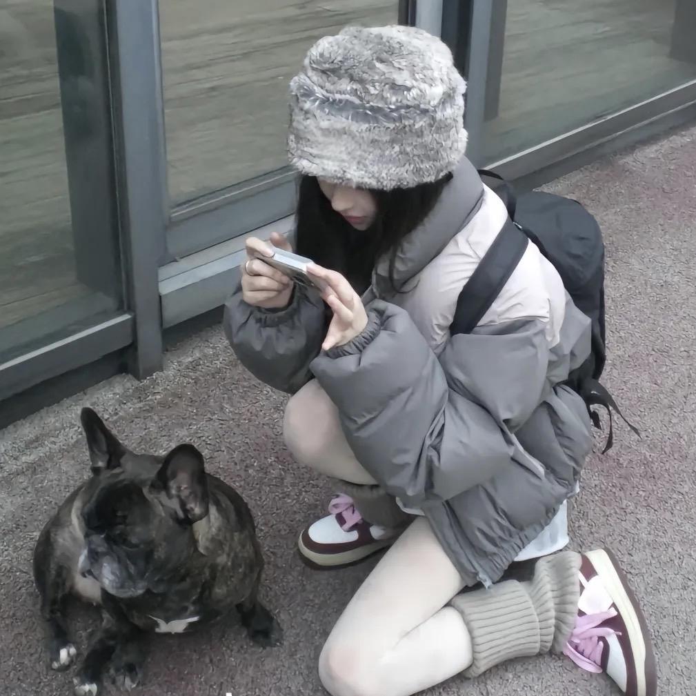 青橙爱吃萝卜干