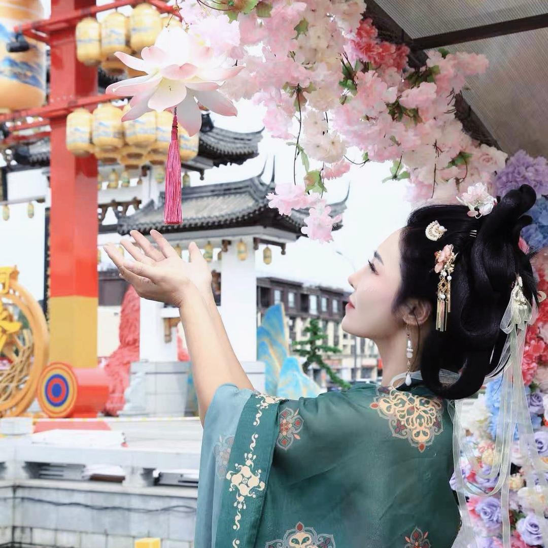 杨芸竹
