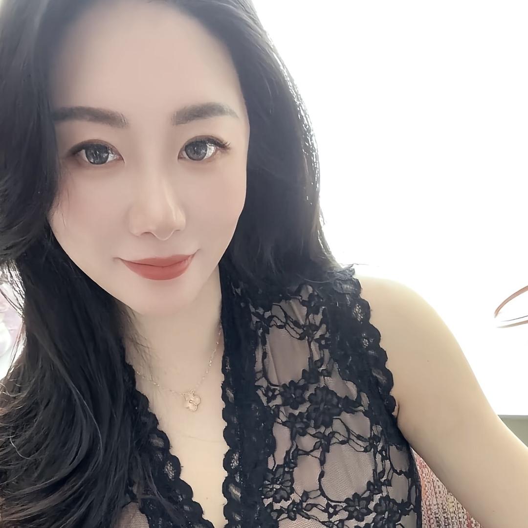 秋瑜百货养殖小丽