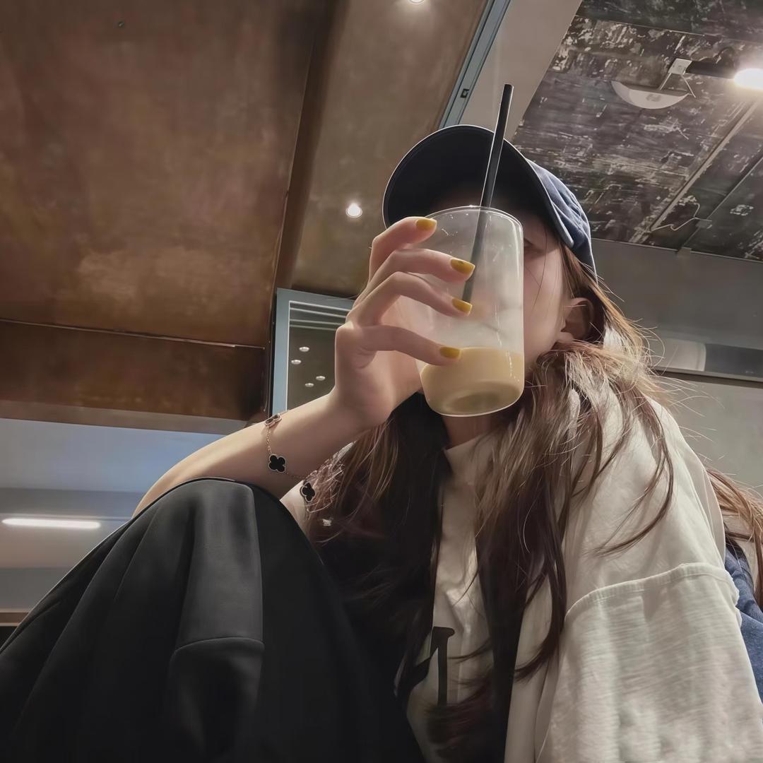 莱米𝑳𝒂𝒊𝒎𝒊