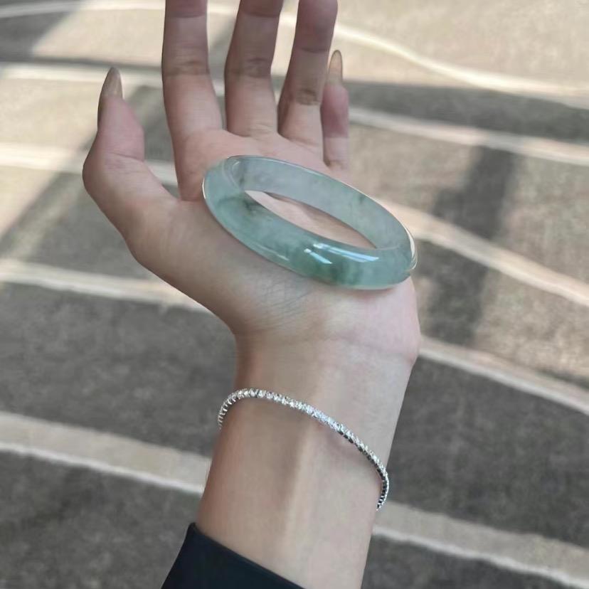 石翠福