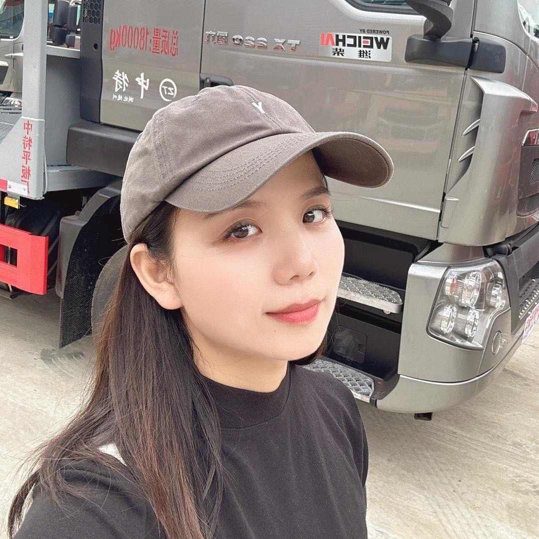 李小芬  中胜平板厂
