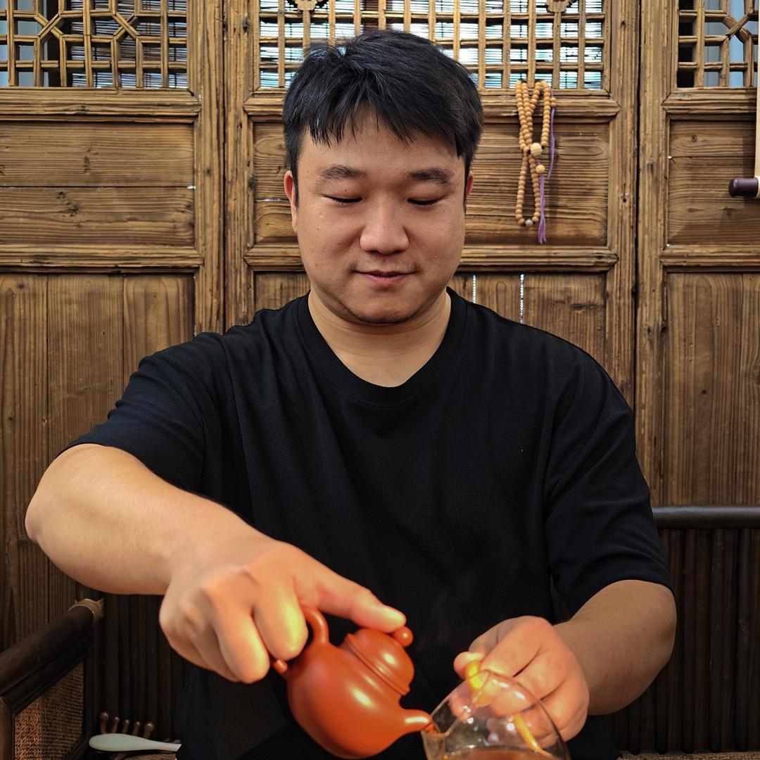 逐光茶叶( 开朗)祥陈