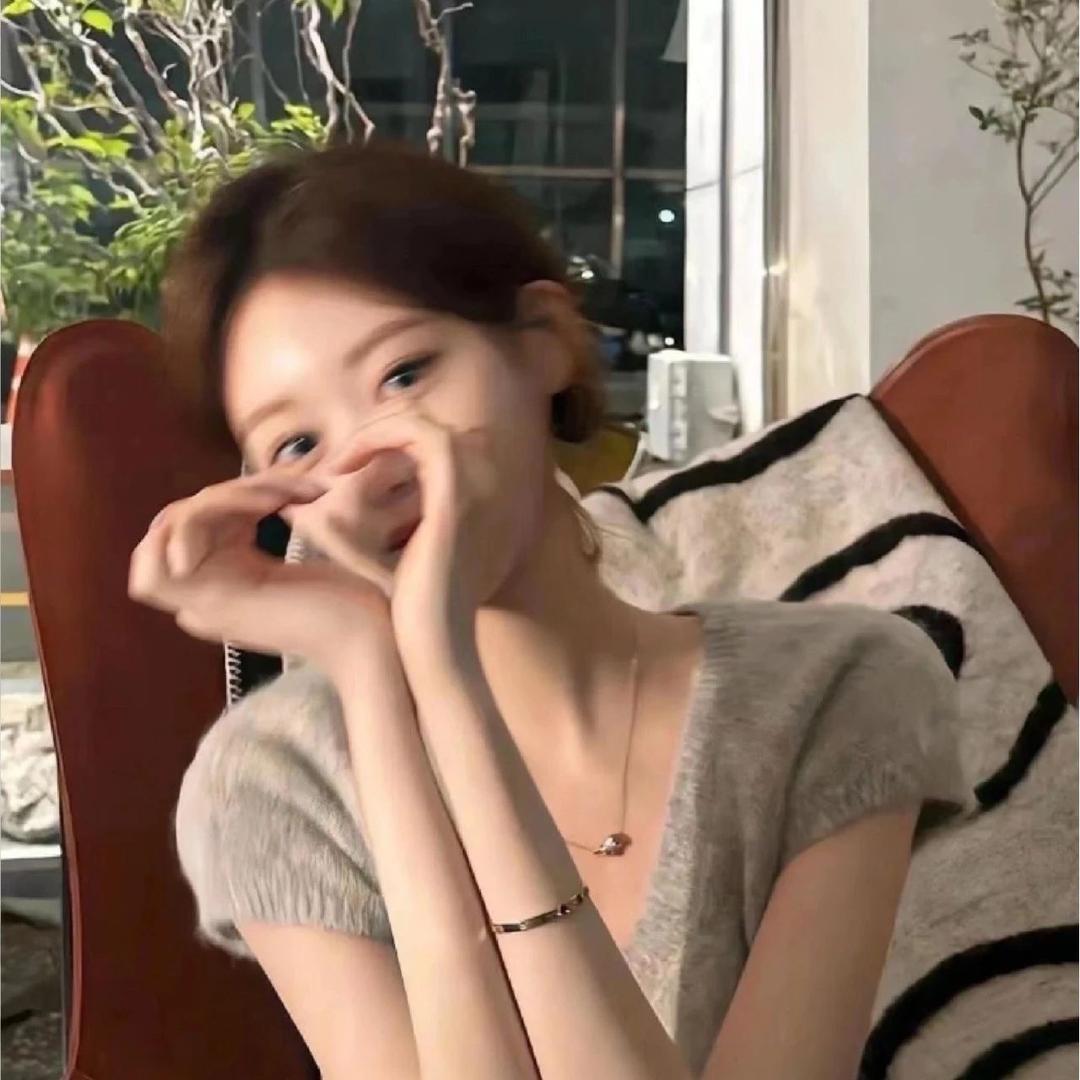 小 甜 甜 👅