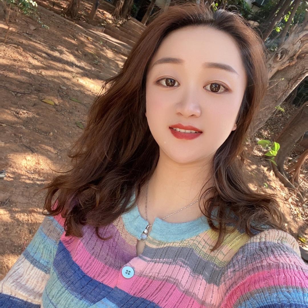 ╭⌒小曾吖✨
